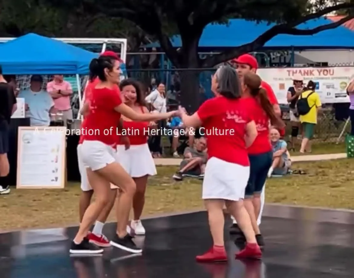 YMCA 2025, Baila Conmigo